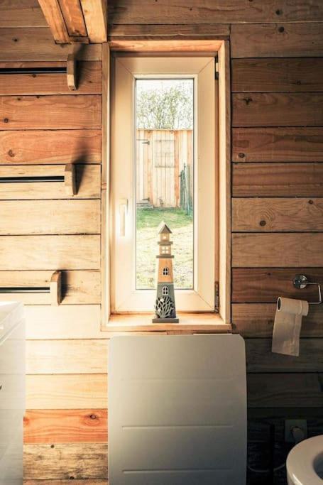Le P'Tit Nid : Mini Loft Pour 2 A 4 Personnes Vila Tellin Exterior foto