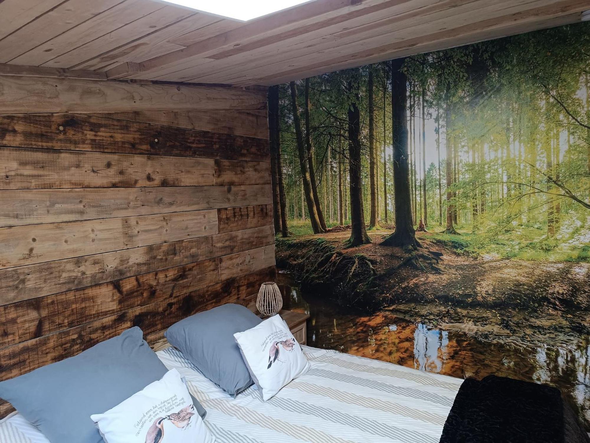 Le P'Tit Nid : Mini Loft Pour 2 A 4 Personnes Vila Tellin Exterior foto
