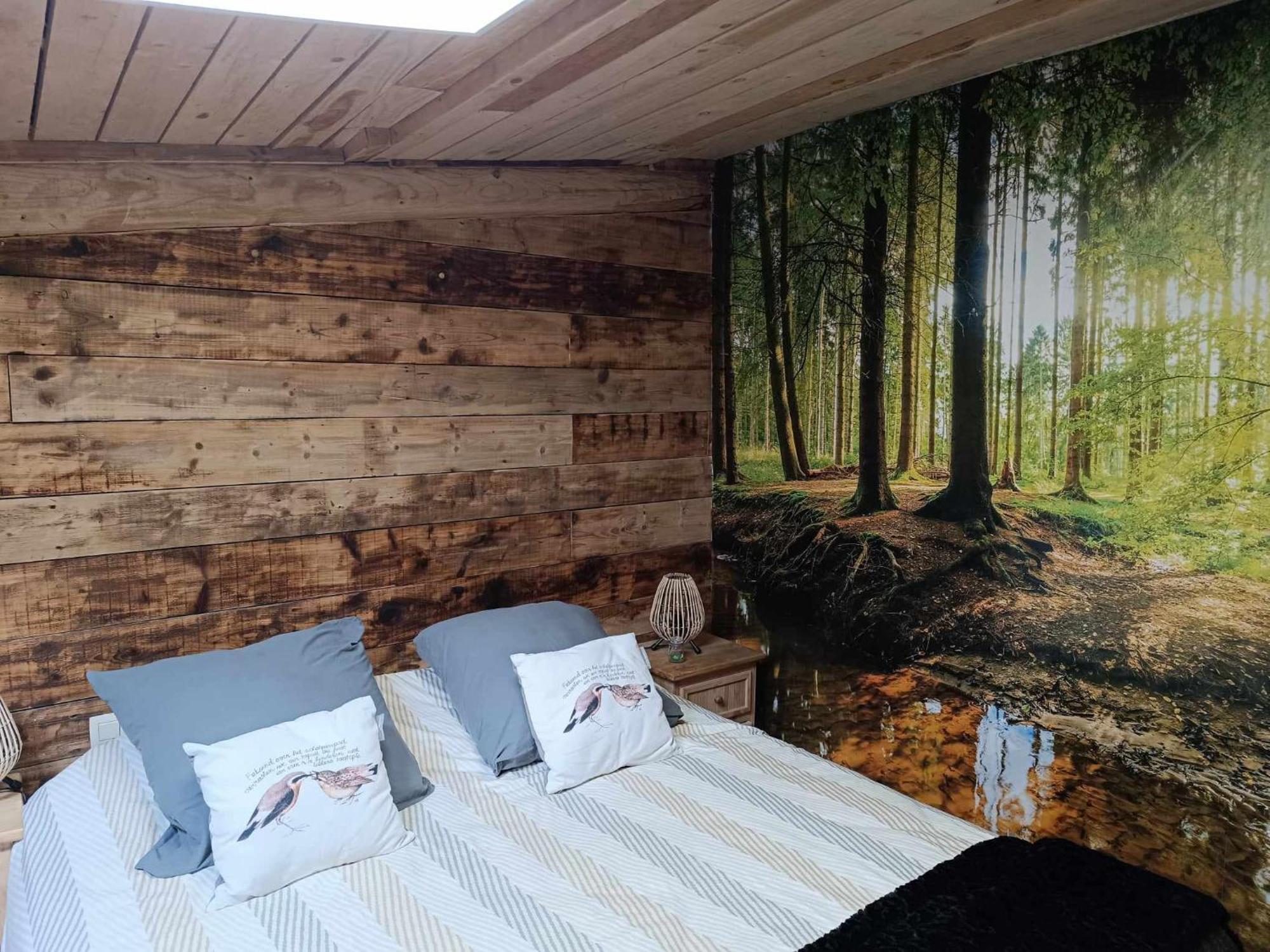 Le P'Tit Nid : Mini Loft Pour 2 A 4 Personnes Vila Tellin Exterior foto
